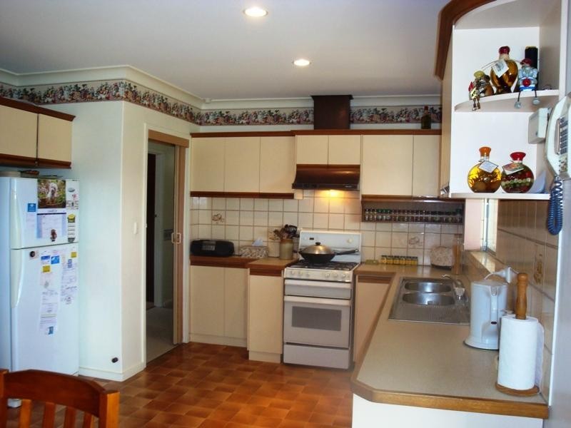 30 Cuthbert Avenue, Gulfview Heights SA 5096
