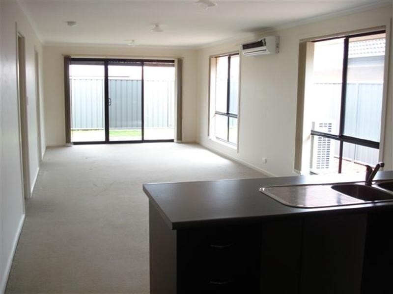 12 Wattle Crescent, Munno Para West SA 5115