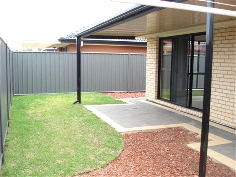 12 Wattle Crescent, Munno Para West SA 5115