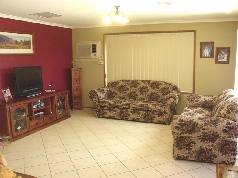 12 Warragal Court, Andrews Farm SA 5114