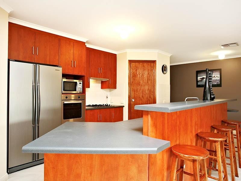 1 The Grove, Andrews Farm SA 5114