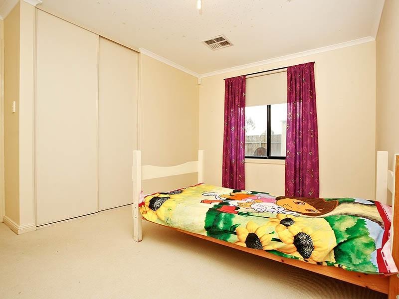 1 The Grove, Andrews Farm SA 5114
