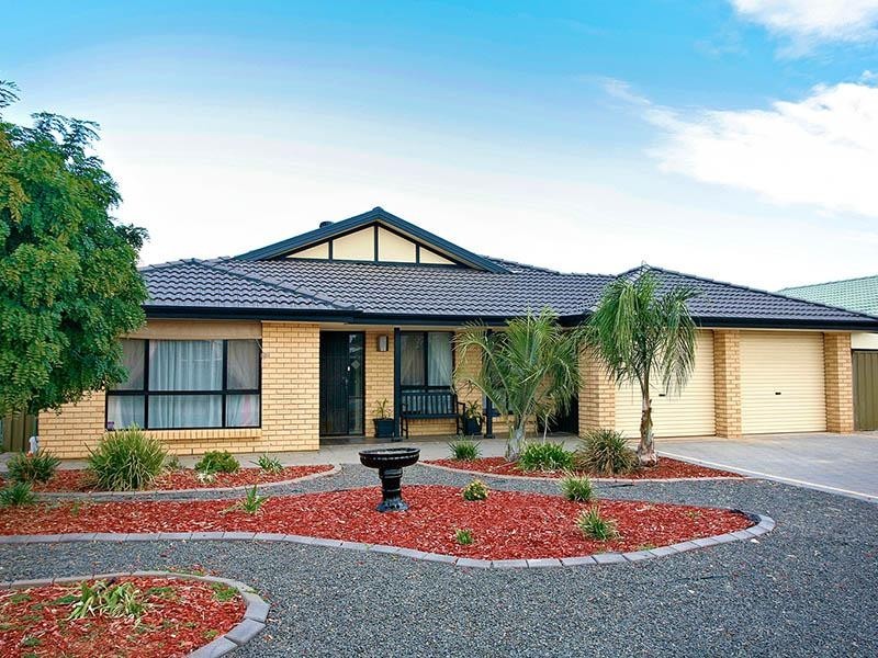 1 The Grove, Andrews Farm SA 5114