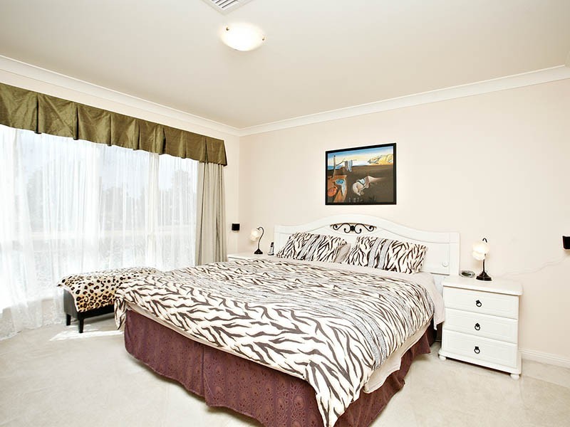 24 Strathaird Boulevard, Smithfield SA 5114