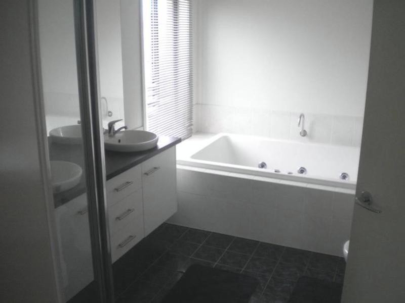 15 Broster Road, Angle Vale SA 5117