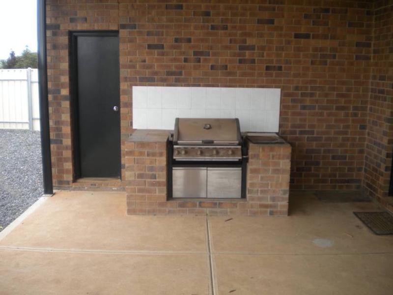 15 Broster Road, Angle Vale SA 5117