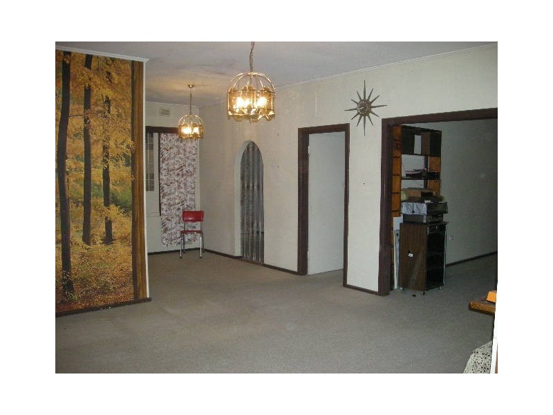 32 Whitford Road, Elizabeth South SA 5112