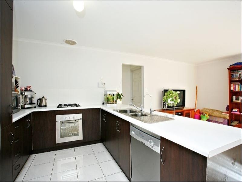 13 Graeber Road, Smithfield SA 5114