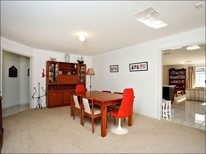 13 Graeber Road, Smithfield SA 5114