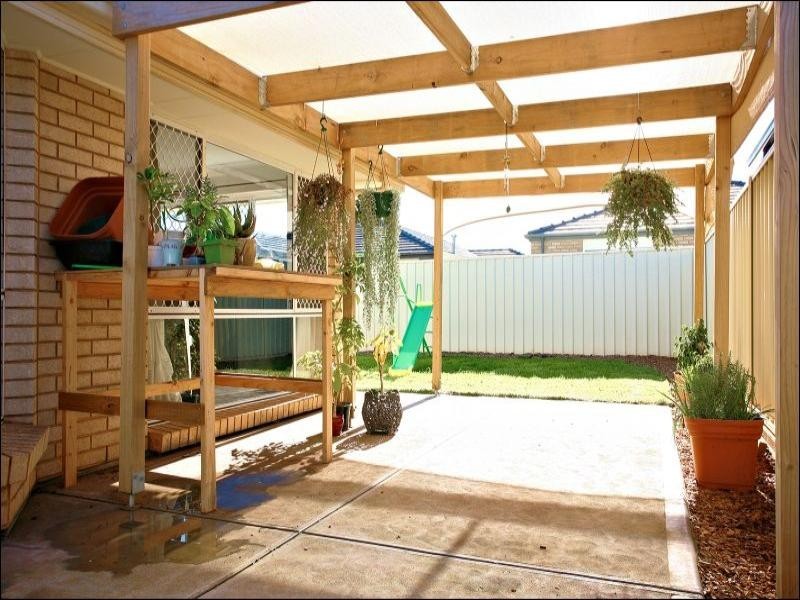 13 Graeber Road, Smithfield SA 5114