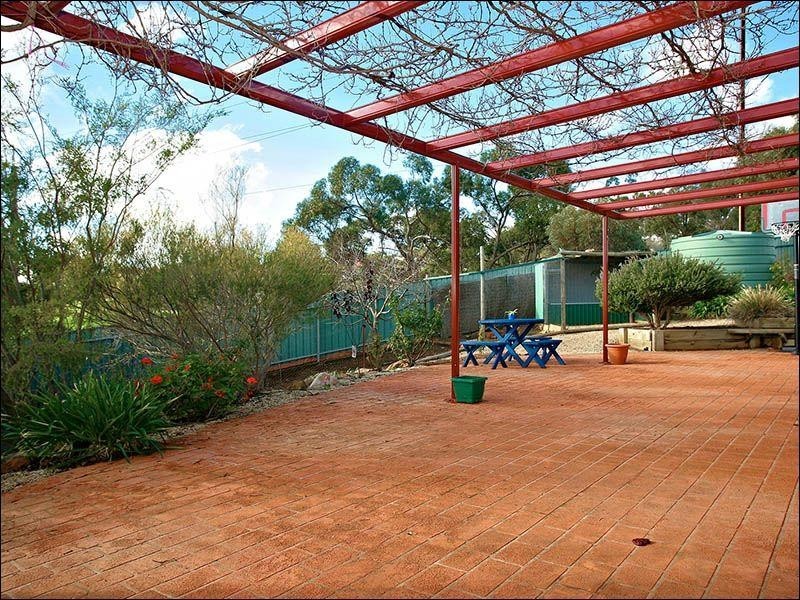 27 Modra Circuit, Hillbank SA 5112