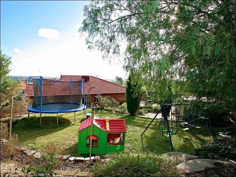 27 Modra Circuit, Hillbank SA 5112