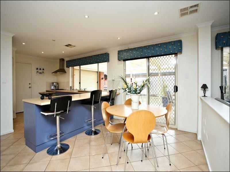6 Kingate Boulevard, Blakeview SA 5114