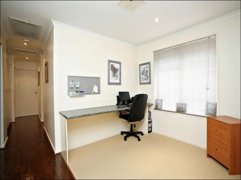 6 Kingate Boulevard, Blakeview SA 5114