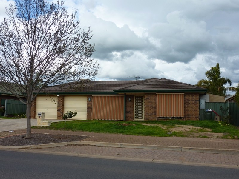 31 Park Lake Boulevard, Blakeview SA 5114