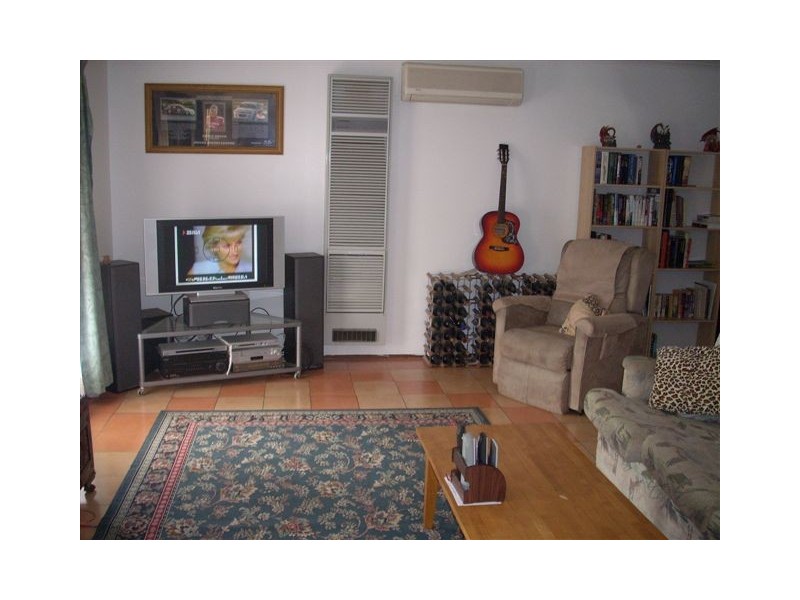 29 President Avenue, Andrews Farm SA 5114