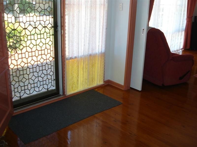 5 Hewish Crescent, Elizabeth Park SA 5113