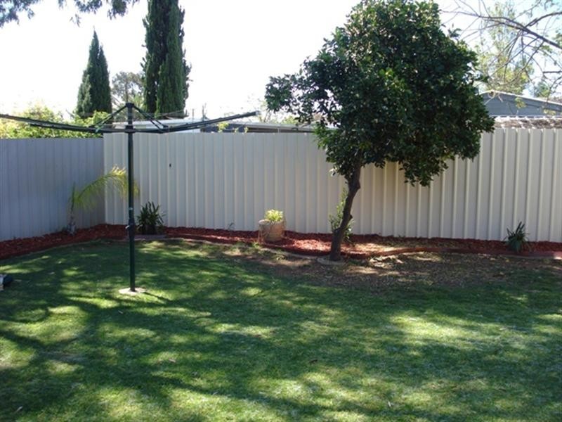 5 Hewish Crescent, Elizabeth Park SA 5113