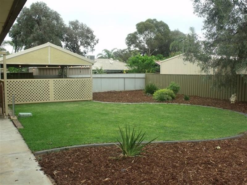 19 Tracey Avenue, Paralowie SA 5108