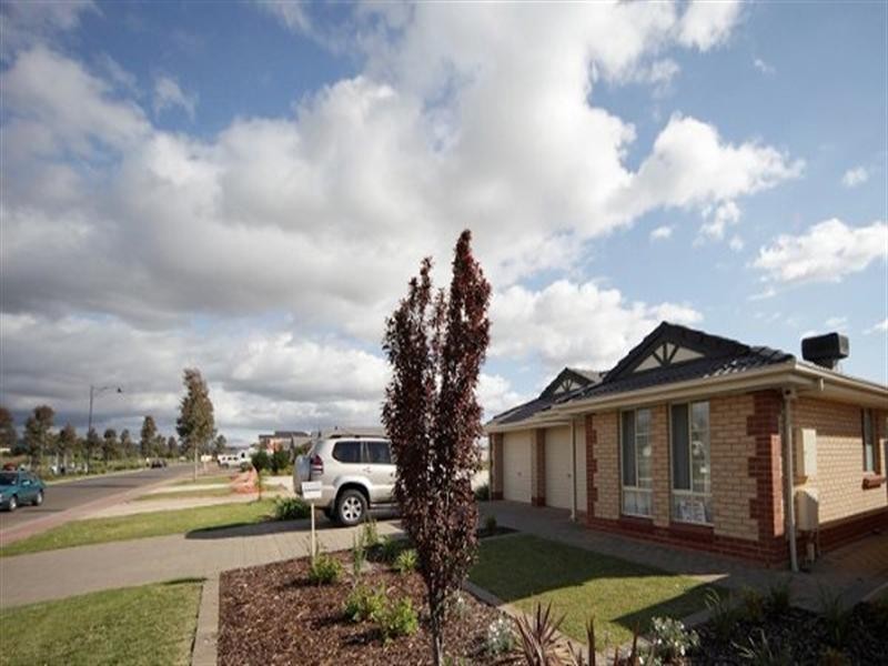 16 (Lot 9) Strathaird Boulevard, Smithfield SA 5114