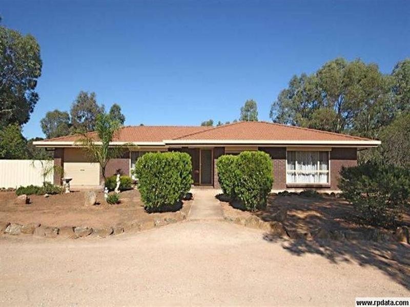 16 Connell Vale Road, Lewiston SA 5501