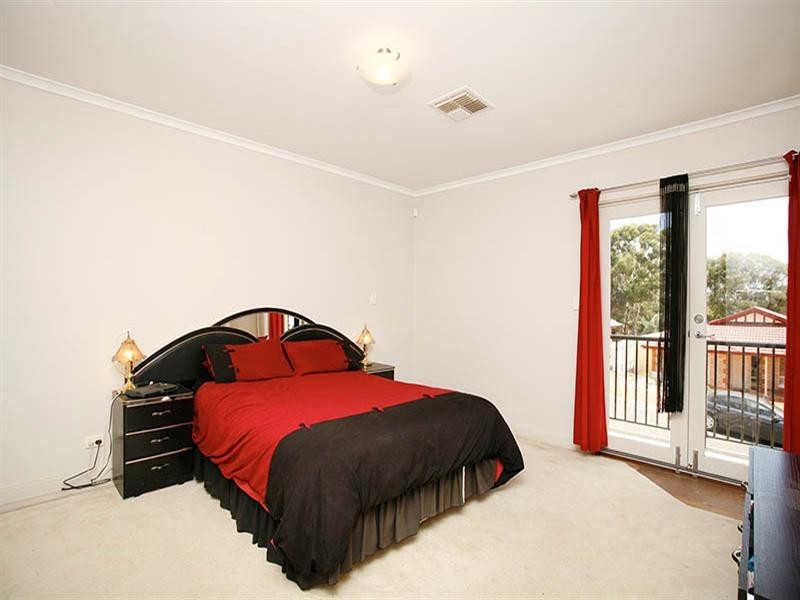 43 Thompson Circuit, Evanston Park SA 5116