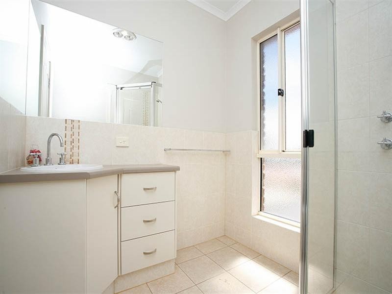 43 Thompson Circuit, Evanston Park SA 5116