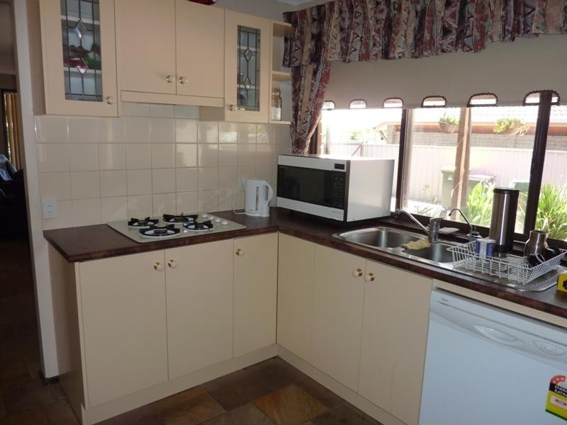 12 Currumbin Avenue, Blakeview SA 5114