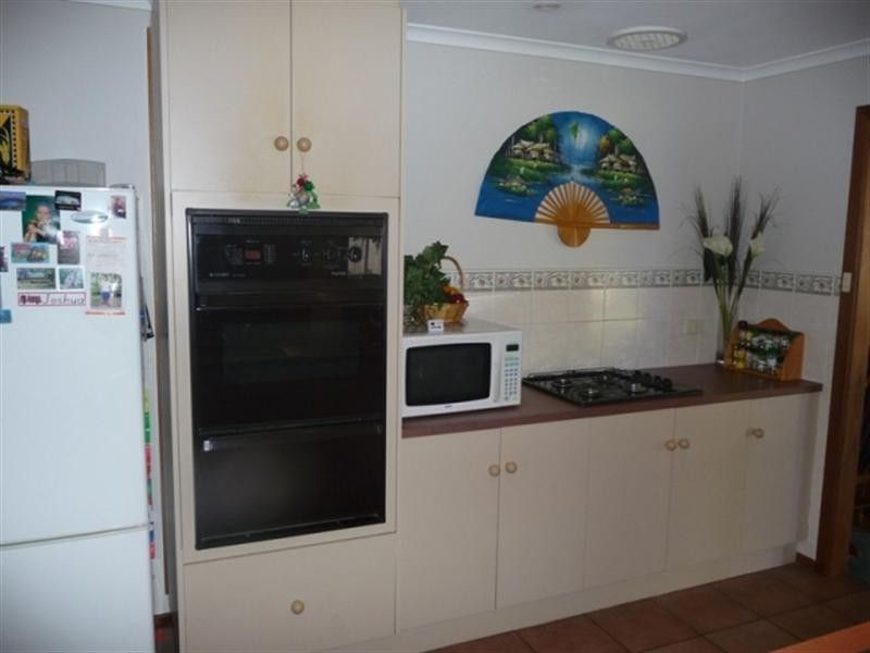 18 Tuglow Court, Hillbank SA 5112