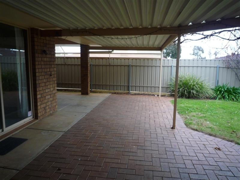 18 Tuglow Court, Hillbank SA 5112