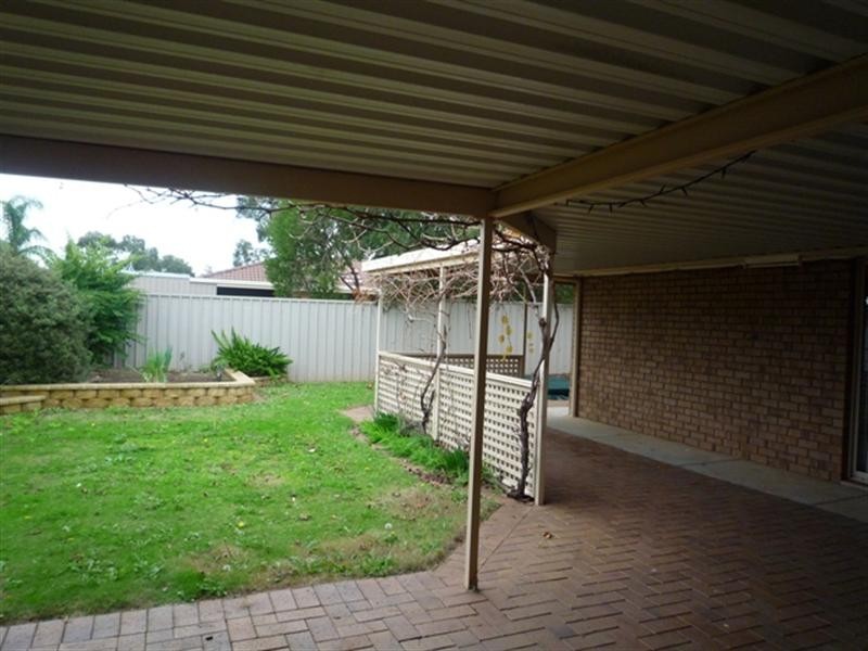 18 Tuglow Court, Hillbank SA 5112