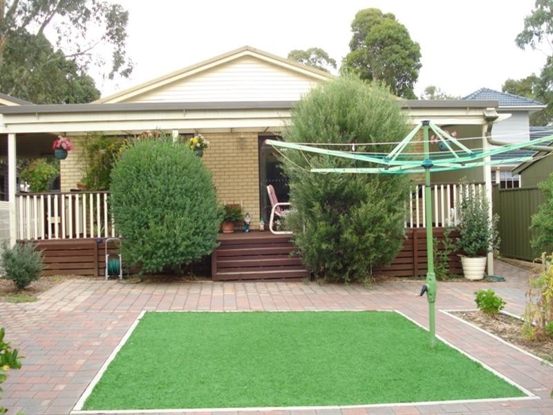 21 School Drive, Banksia Park SA 5091