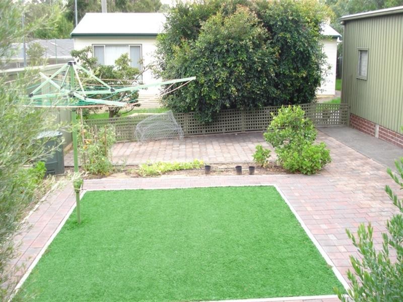 21 School Drive, Banksia Park SA 5091