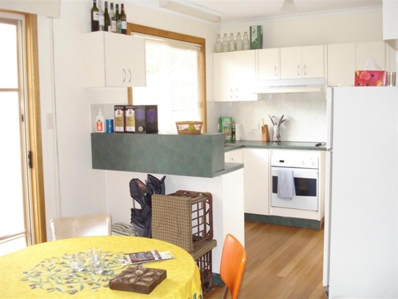 21 School Drive, Banksia Park SA 5091