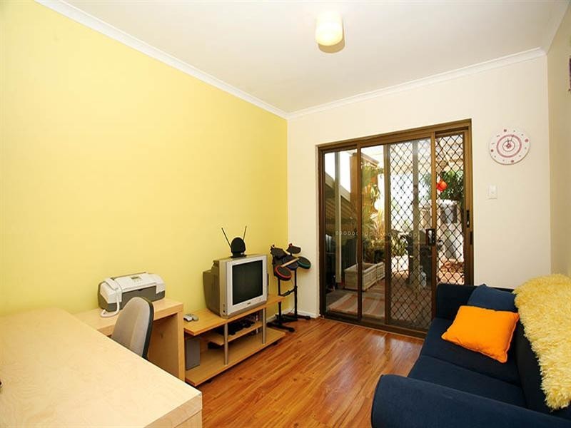 33 Brooker Drive, Hillbank SA 5112