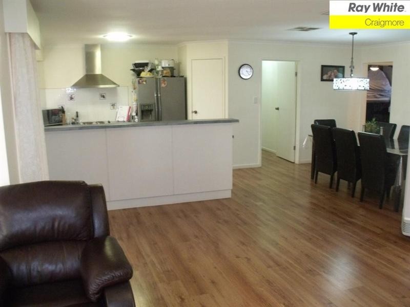 15 Dawn Close, Andrews Farm SA 5114