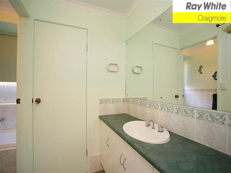 15 Dawn Close, Andrews Farm SA 5114