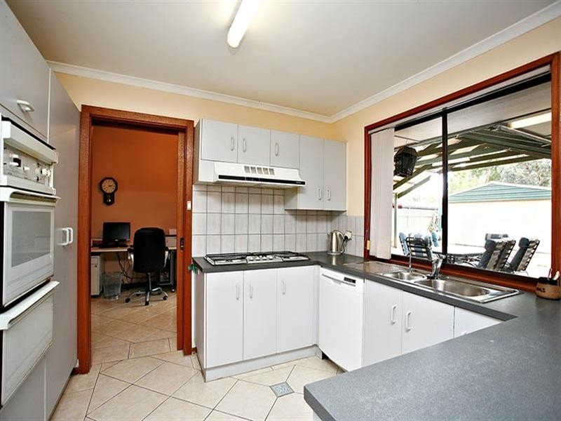 25 Tracey Avenue, Paralowie SA 5108