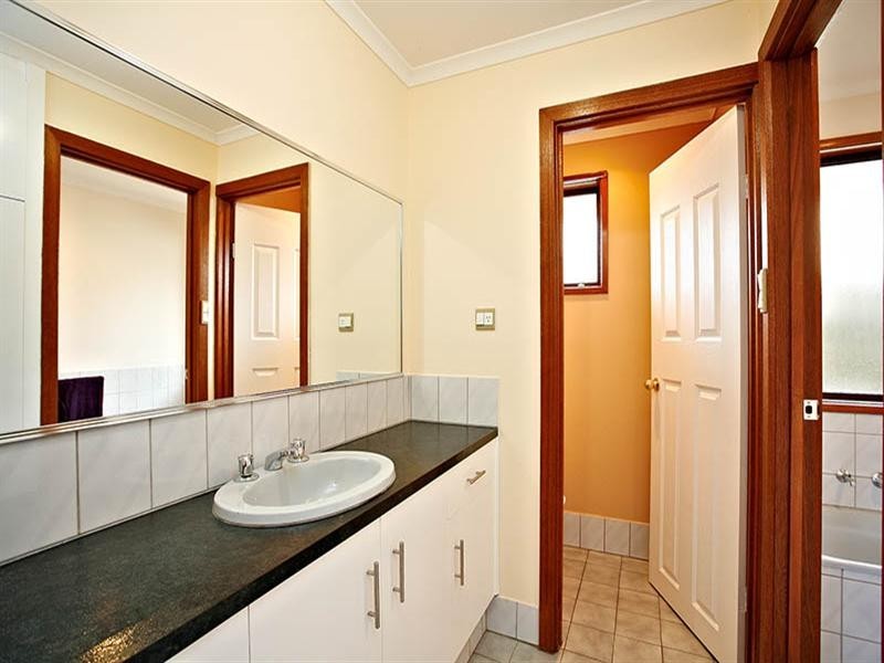 25 Tracey Avenue, Paralowie SA 5108