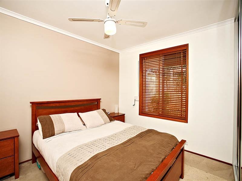 33 Moir Street, Smithfield SA 5114