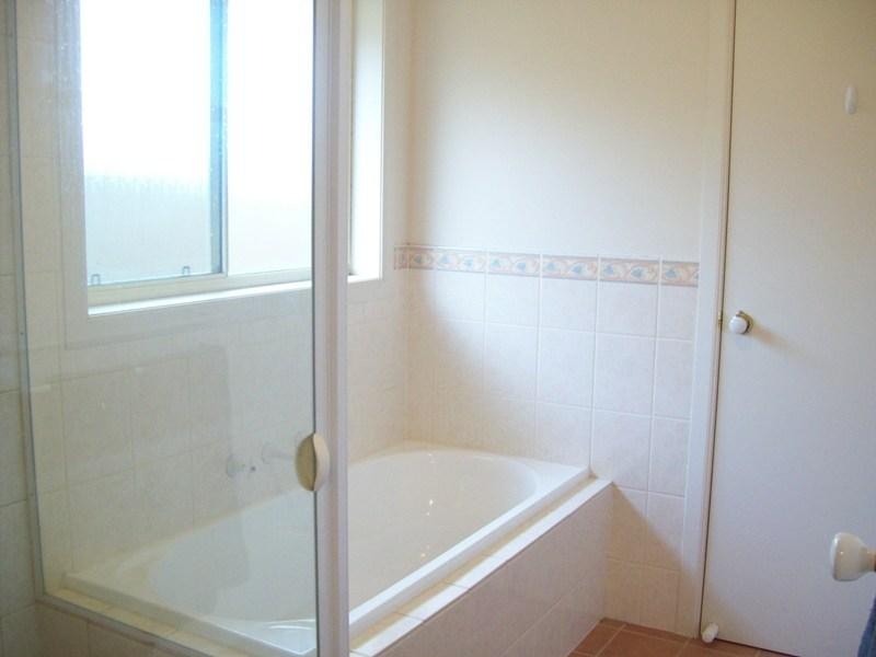 14 Meadow Lane, Para Hills West SA 5096