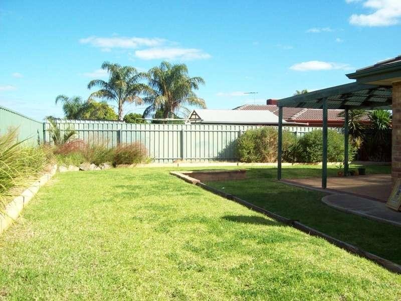 21 Park Lake Boulevard, Blakeview SA 5114