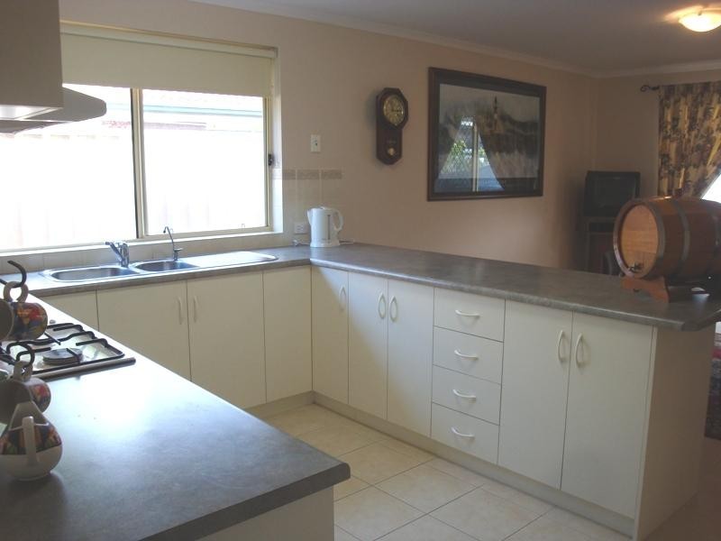 12 Madeline Court, Burton SA 5110