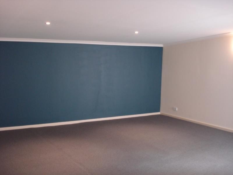 2 Inwood Road, Elizabeth East SA 5112