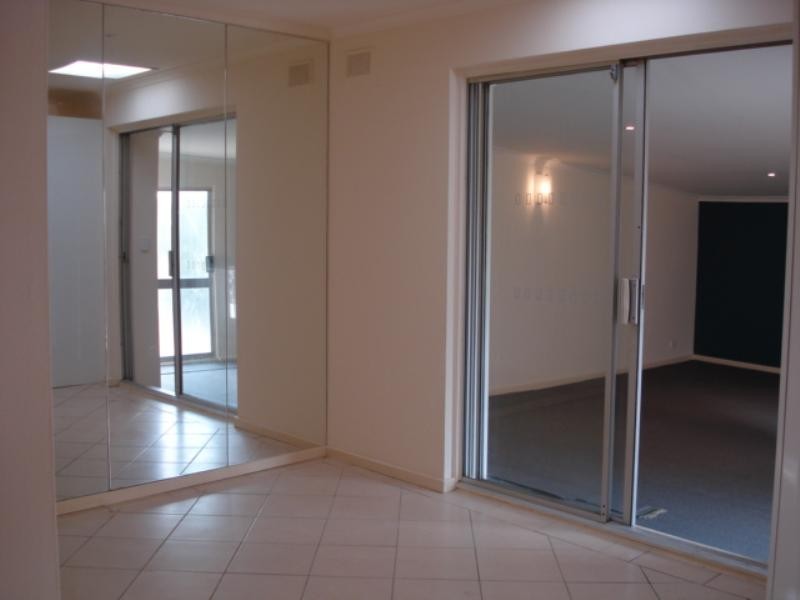 2 Inwood Road, Elizabeth East SA 5112