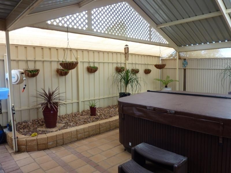 11 Castle Court, Blakeview SA 5114