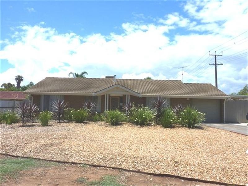 17 Twelftree Parade, Blakeview SA 5114