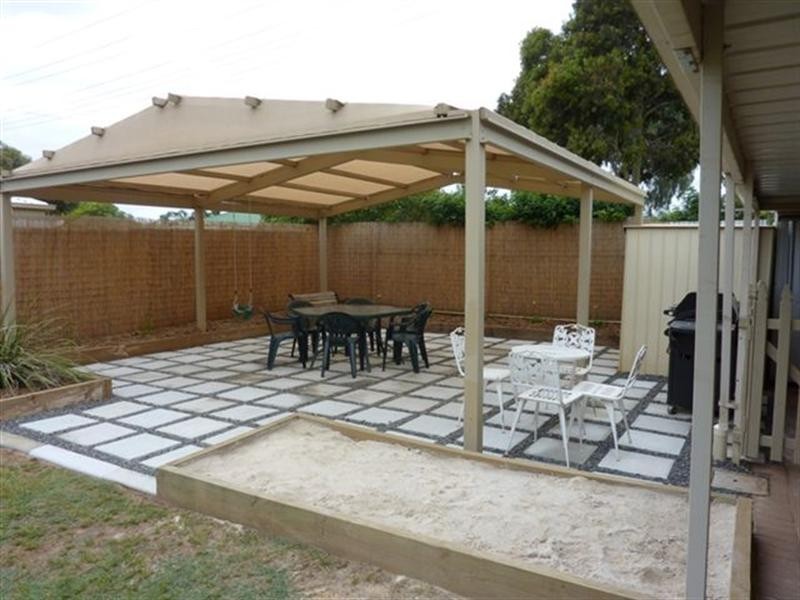 17 Twelftree Parade, Blakeview SA 5114