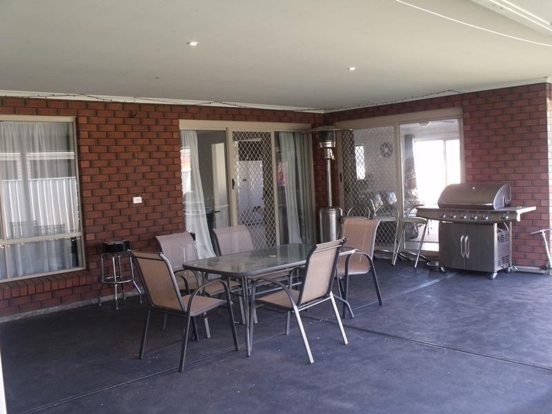 3 Barossa Drive, Munno Para West SA 5115