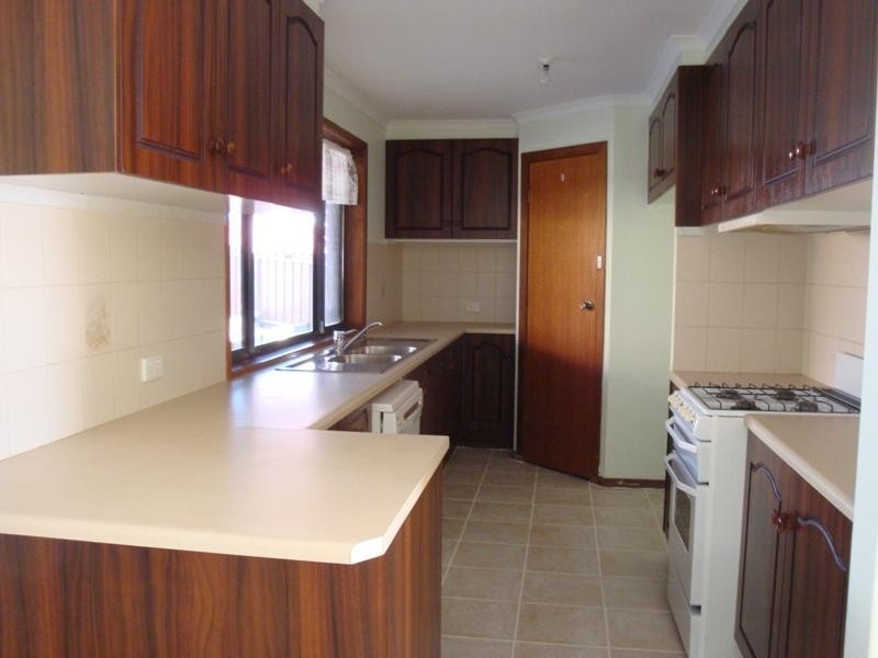 10 Jenolan Crescent, Hillbank SA 5112